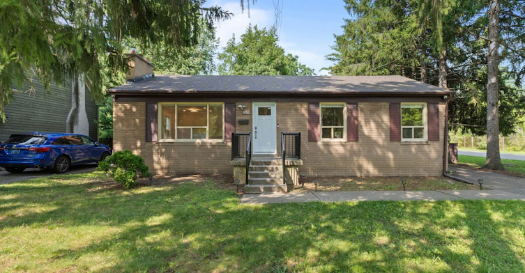 1153 Mona Bsmt Road, Mississauga, ON, L5G 2Z8 - 2