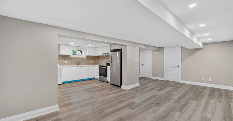 1153 Mona Bsmt Road, Mississauga, ON, L5G 2Z8 - 15