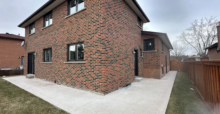 7490 Middleshire Drive, Mississauga, ON, L4T 3S2 - 47