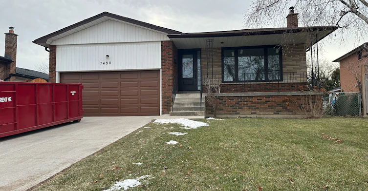 7490 Middleshire Drive, Mississauga, ON, L4T 3S2