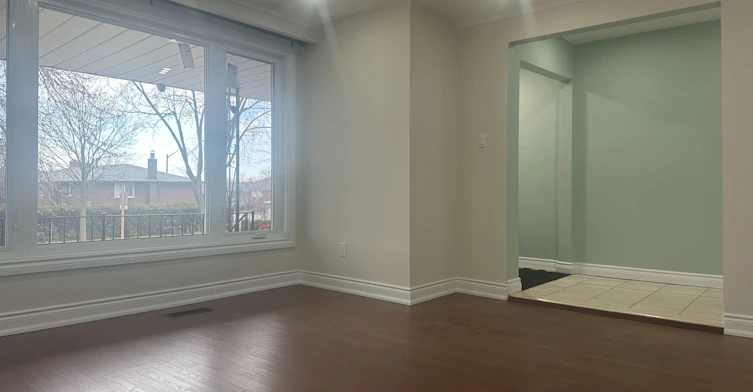 7490 Middleshire Drive, Mississauga, ON, L4T 3S2 - 9