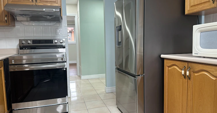 7490 Middleshire Drive, Mississauga, ON, L4T 3S2 - 14