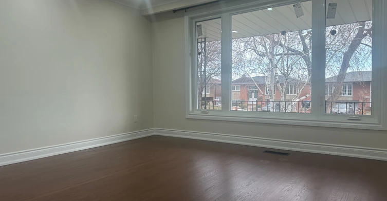 7490 Middleshire Drive, Mississauga, ON, L4T 3S2 - 8