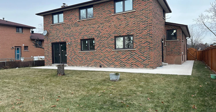 7490 Middleshire Drive, Mississauga, ON, L4T 3S2 - 50