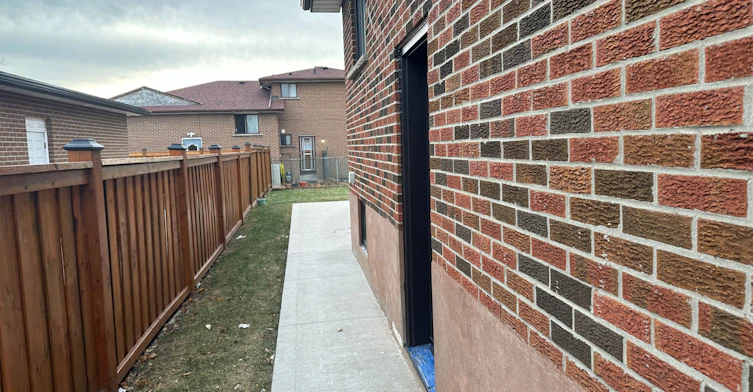 7490 Middleshire Drive, Mississauga, ON, L4T 3S2 - 46