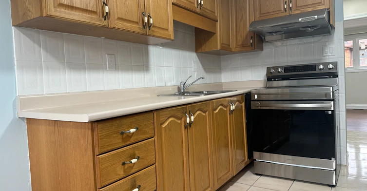 7490 Middleshire Drive, Mississauga, ON, L4T 3S2 - 15