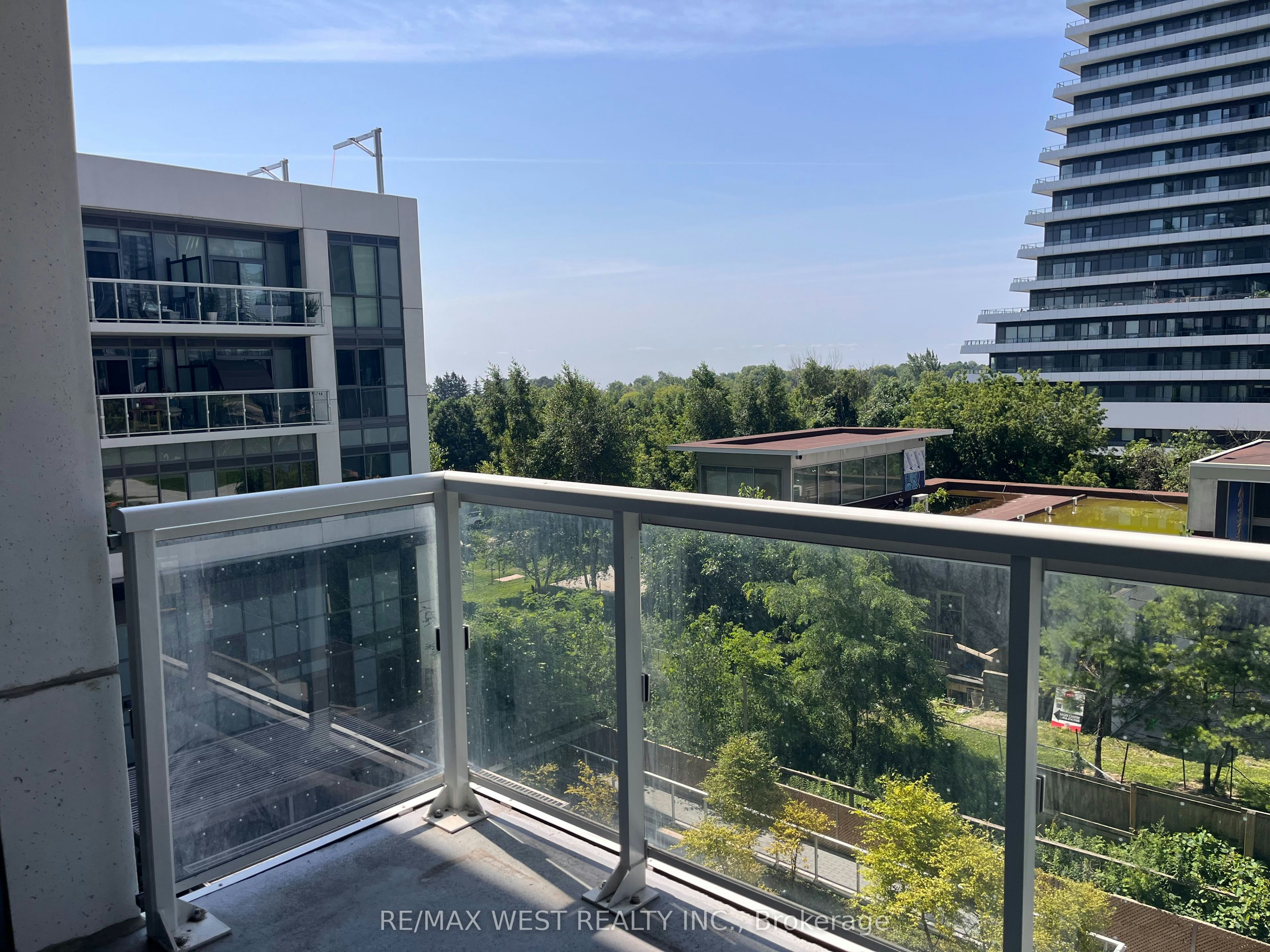 302-65 Annie Craig Drive, Toronto, ON, M8V 0G3 - 11
