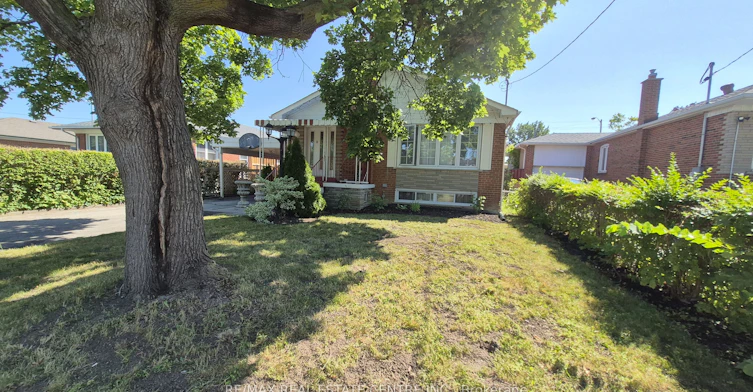 Upper-71 Gunton Drive, Toronto, ON, M9W 3H3 - 3