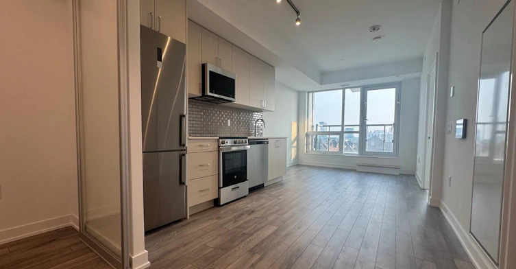 632-1005 Dundas Street E, Oakville, ON, L6H 8C7 - 2