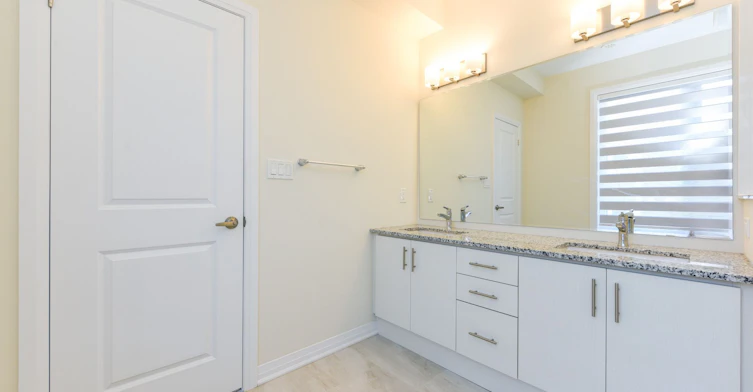 3523 Post Road, Oakville, ON, L6H 7W5 - 18