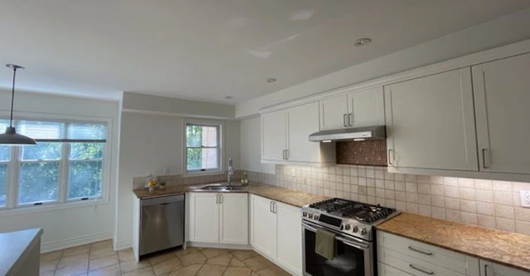 85 Brant Street, Oakville, ON, L6K 2Z5 - 10