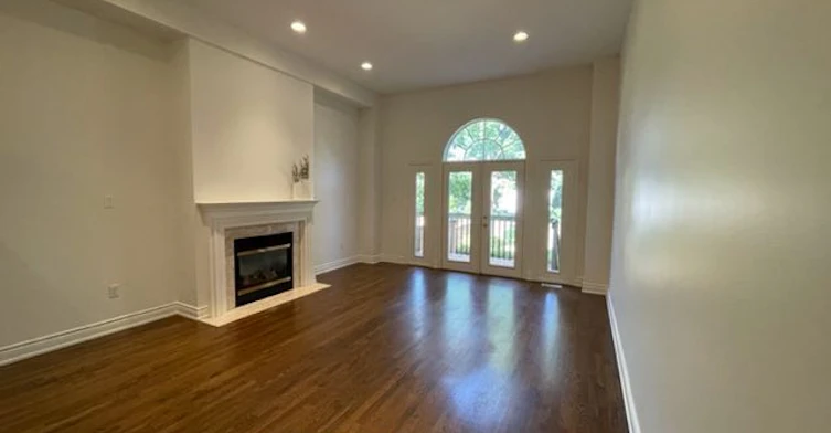 85 Brant Street, Oakville, ON, L6K 2Z5 - 3