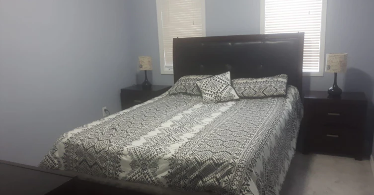 40-1050 Bristol Road W, Mississauga, ON, L5V 2E8 - 2