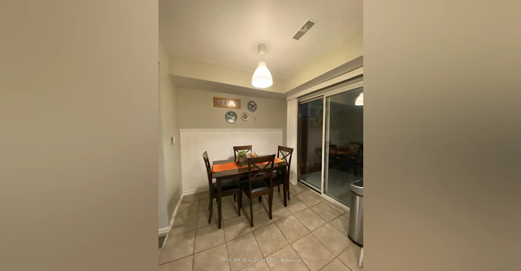 40-1050 Bristol Road W, Mississauga, ON, L5V 2E8 - 9