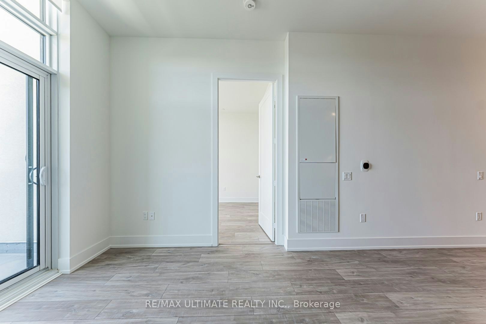 PH16-858 Dupont Street, Toronto, ON, M6G 0C1 - 21