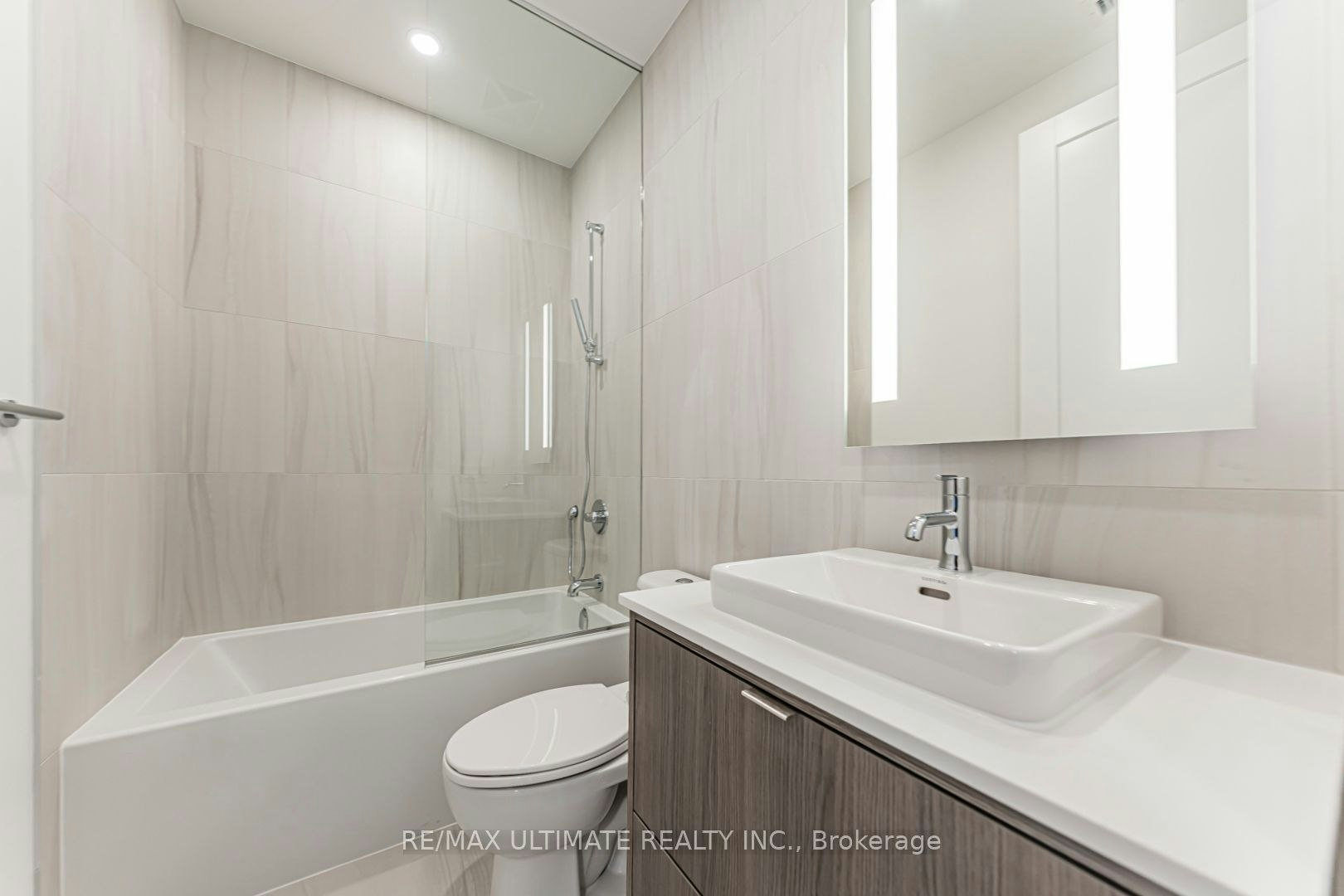 PH16-858 Dupont Street, Toronto, ON, M6G 0C1 - 15