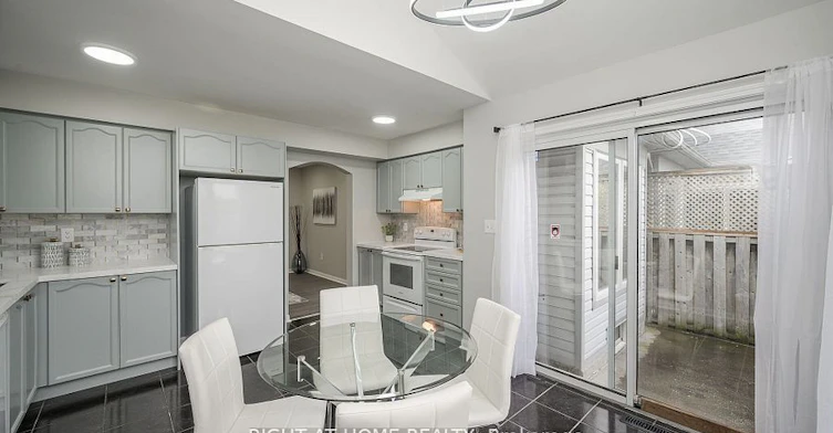 1724 Samuelson Circle, Mississauga, ON, L5N 7Z5 - 16