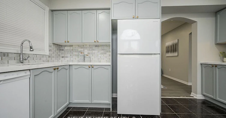 1724 Samuelson Circle, Mississauga, ON, L5N 7Z5 - 14