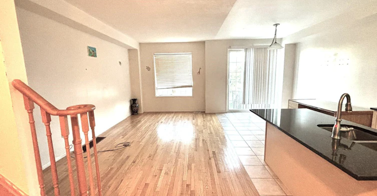 39 Sussexdale Drive, Brampton, ON, L6R 3R2 - 8