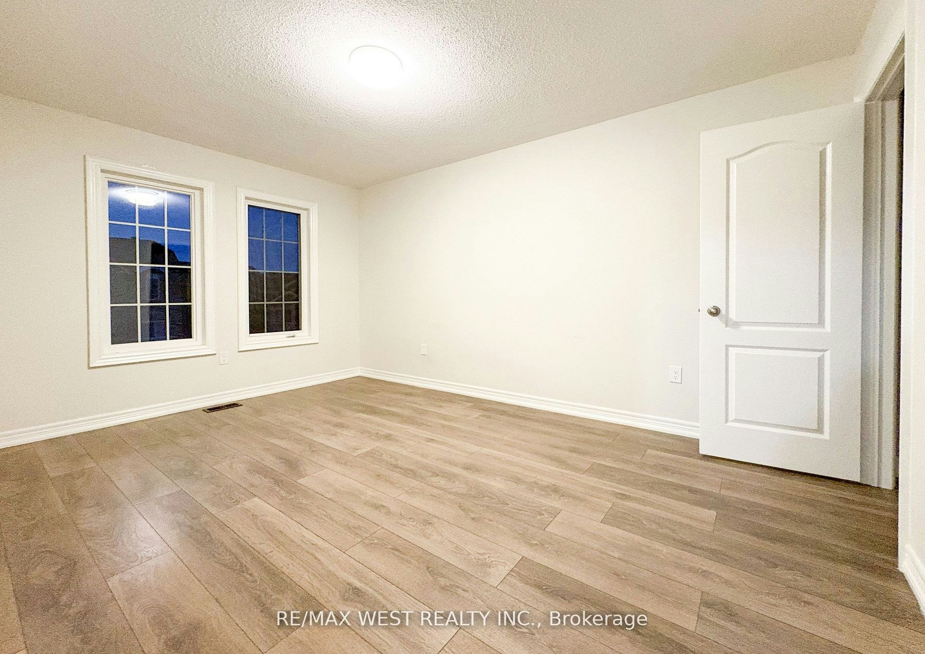 160 Bob Yuill Drive, Toronto, ON, M9M 0B1 - 20
