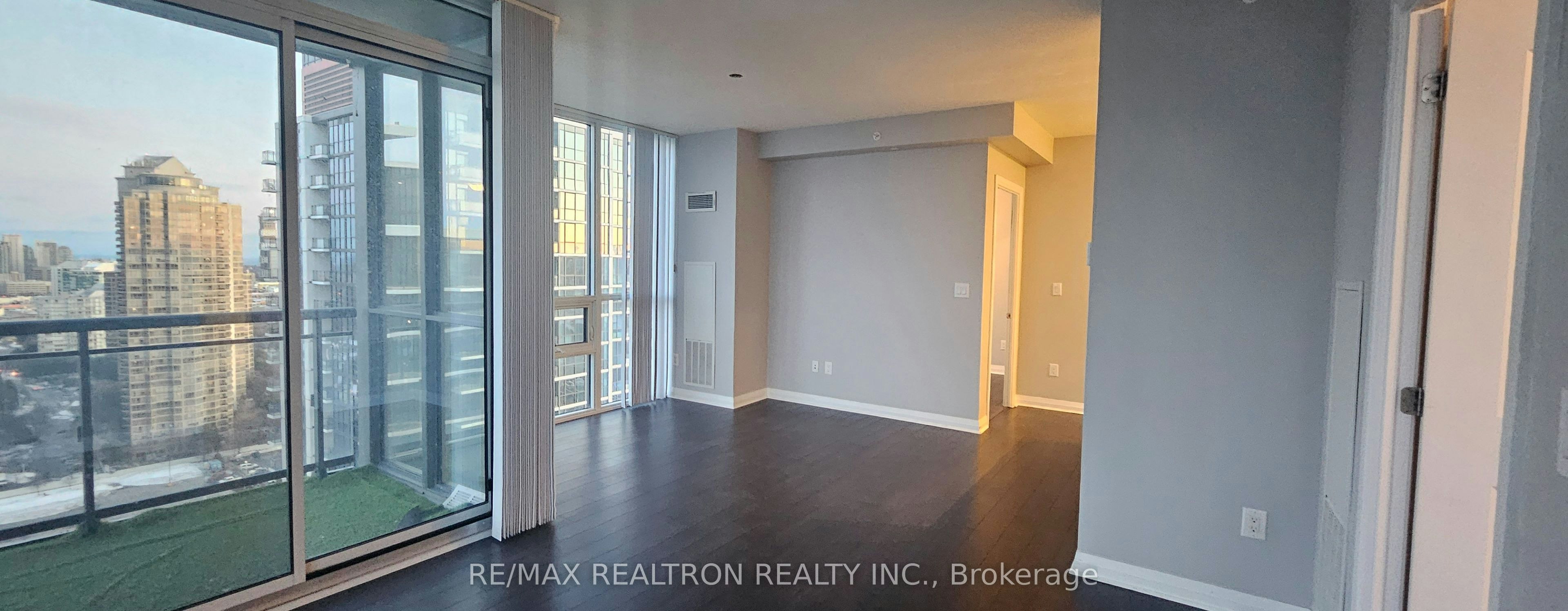 2403-5025 Four Springs Avenue, Mississauga, ON, L5R 0G5 - 4