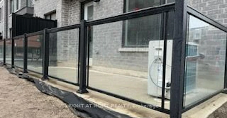 2-3562 Colonial Drive, Mississauga, ON, L5L 5R9 - 3