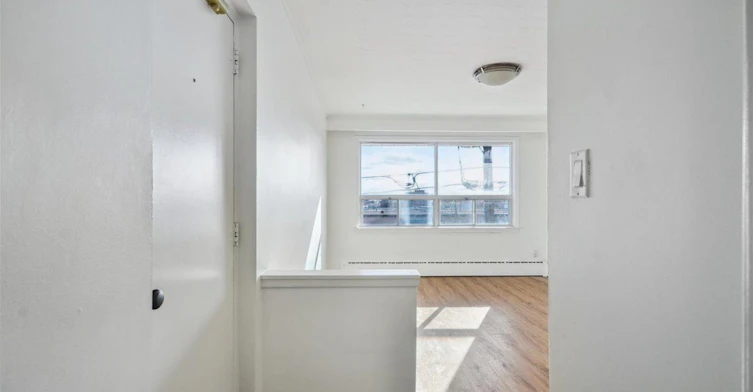6-2 Wesley Street, Toronto, ON, M8Y 2W3 - 5