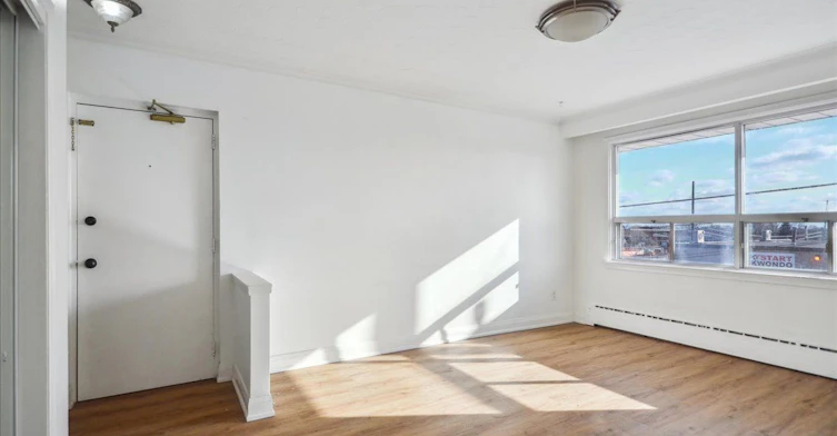 6-2 Wesley Street, Toronto, ON, M8Y 2W3 - 7