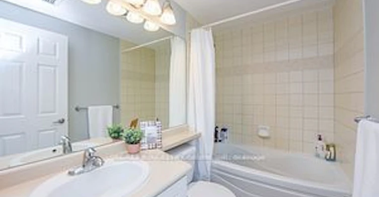 609-3504 Hurontario Street, Mississauga, ON, L5B 0B9 - 17