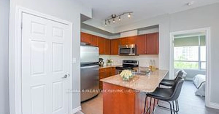 609-3504 Hurontario Street, Mississauga, ON, L5B 0B9 - 6