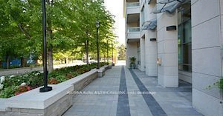 609-3504 Hurontario Street, Mississauga, ON, L5B 0B9 - 24