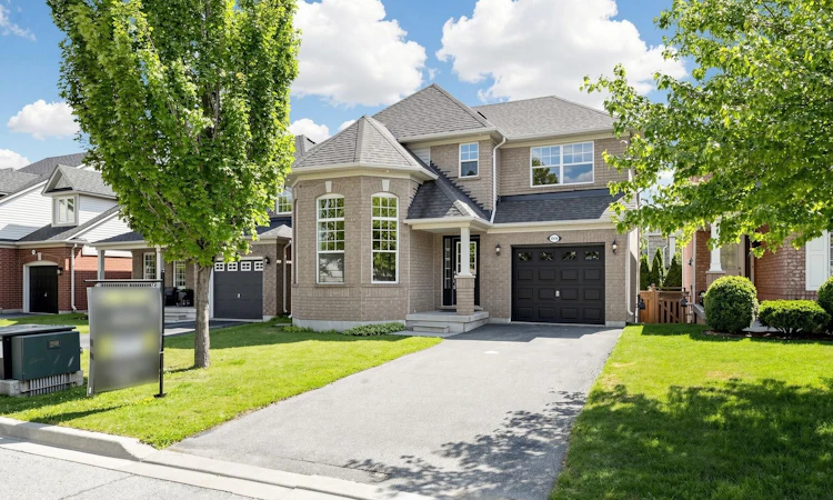 3114 Scotscraig Crescent