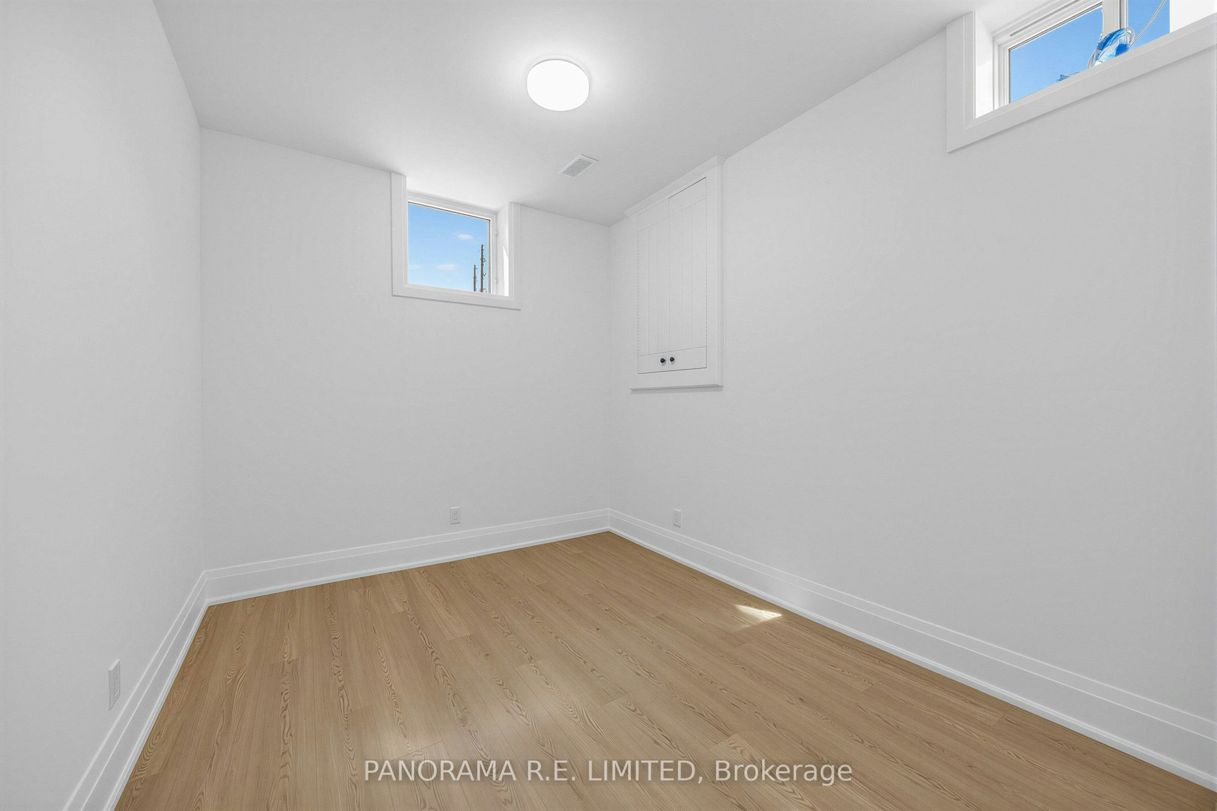 Lower-606 Abana Road, Mississauga, ON, L5A 1H4 - 10