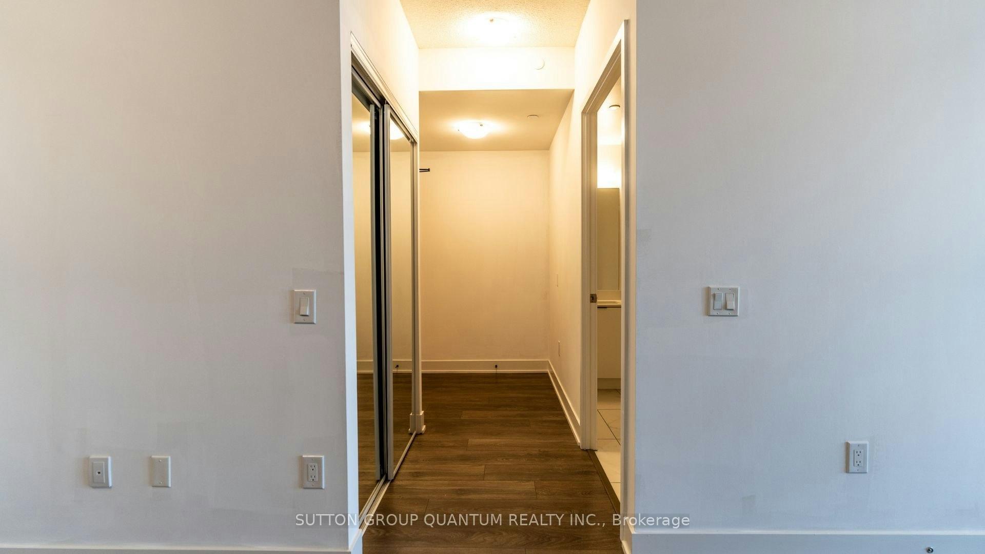 1105-204 Burnhamthorpe Road, Mississauga, ON, L5A 0B3 - 6
