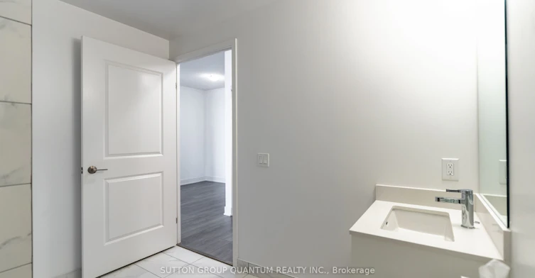 1105-204 Burnhamthorpe Road, Mississauga, ON, L5A 0B3 - 17