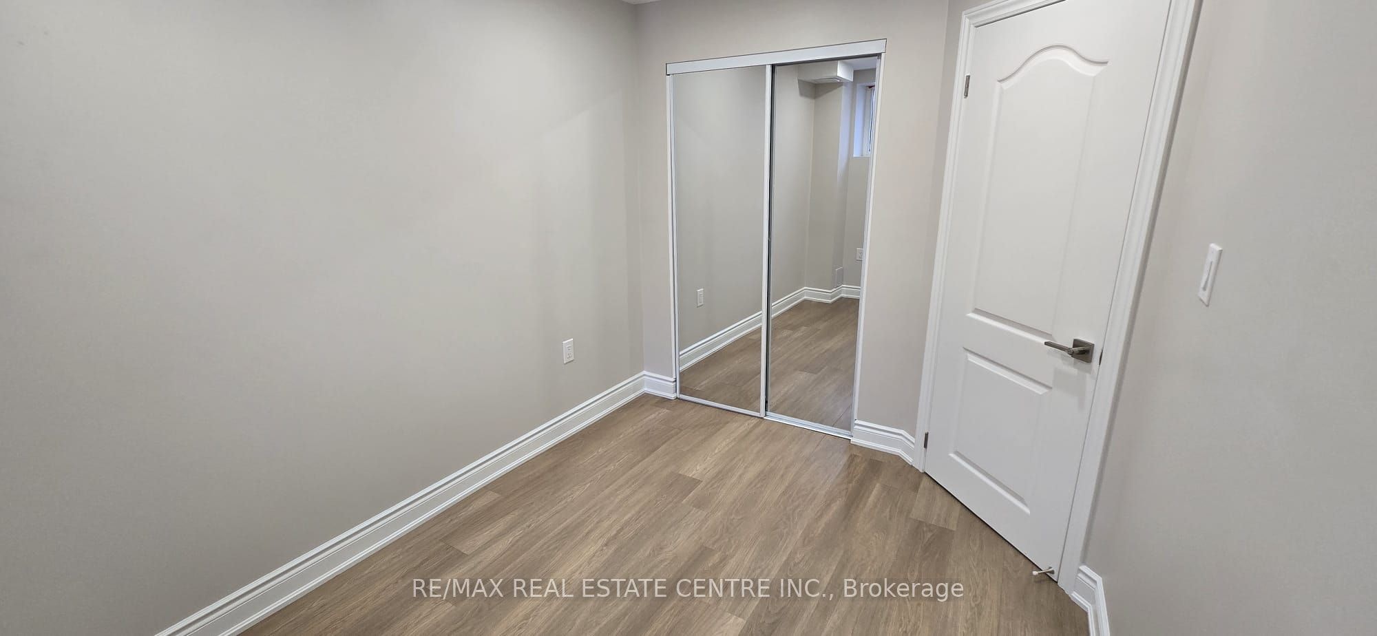 Bsmt.-389-1 Nairn Circle, Milton, ON, L9T 8A5 - 11