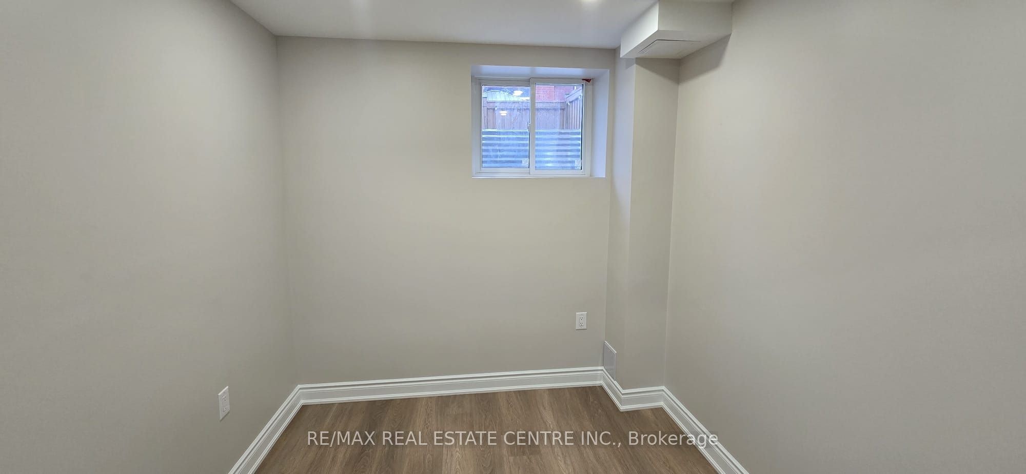 Bsmt.-389-1 Nairn Circle, Milton, ON, L9T 8A5 - 8