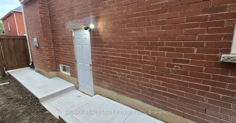 Bsmt.-389-1 Nairn Circle, Milton, ON, L9T 8A5 - 3