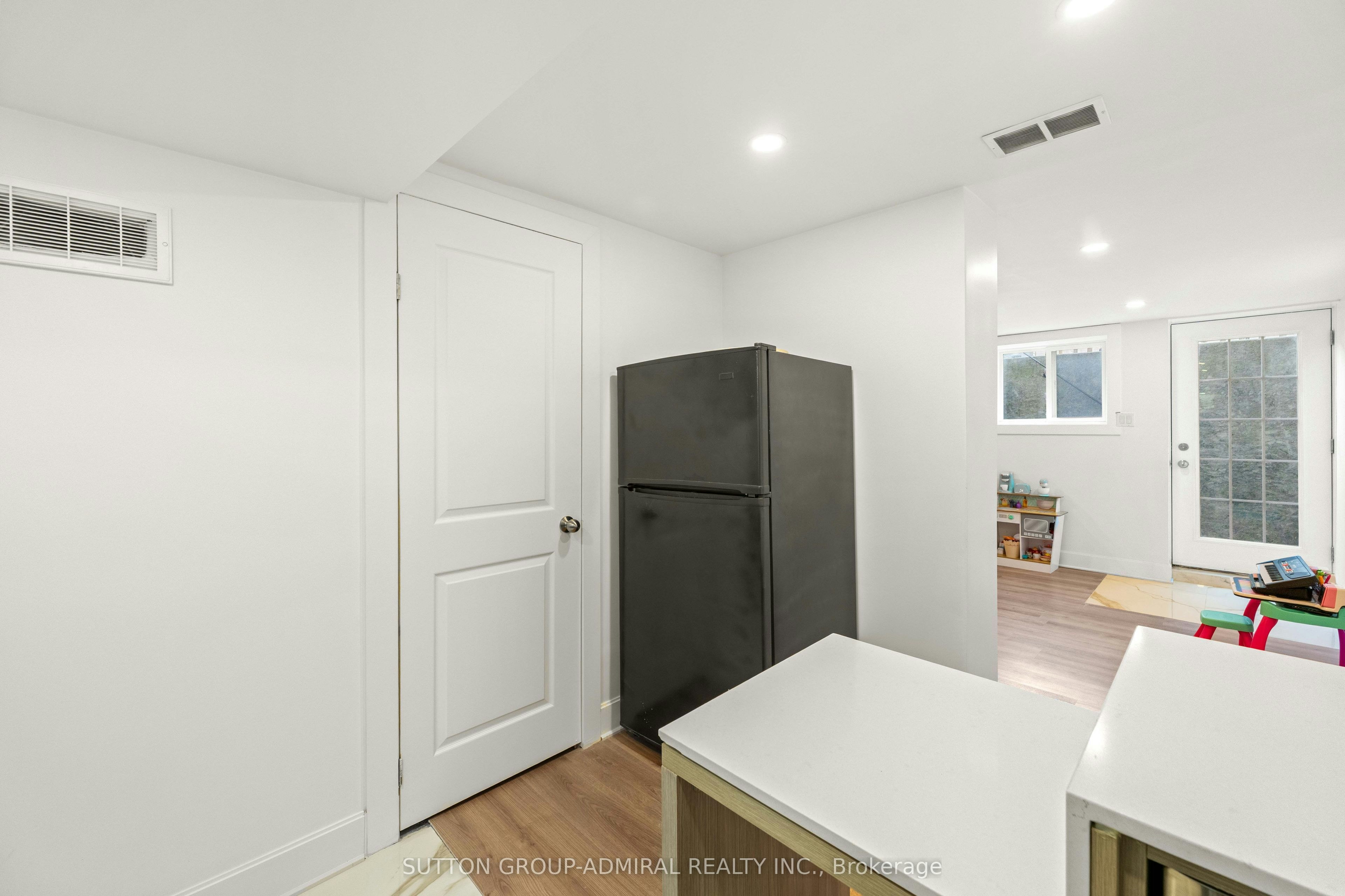 Basement-3 Hartland Road, Toronto, ON, M9C 4S9 - 12