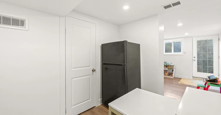 Basement-3 Hartland Road, Toronto, ON, M9C 4S9 - 12