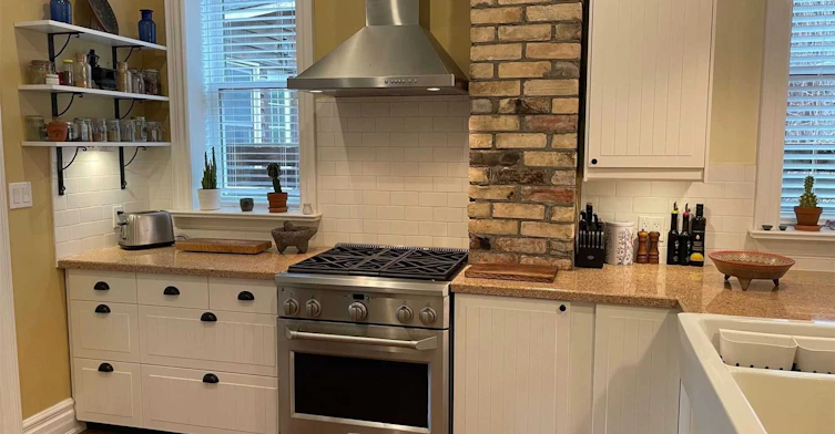 Main-55 West Lodge Avenue, Toronto, ON, M6K 2T6 - 4