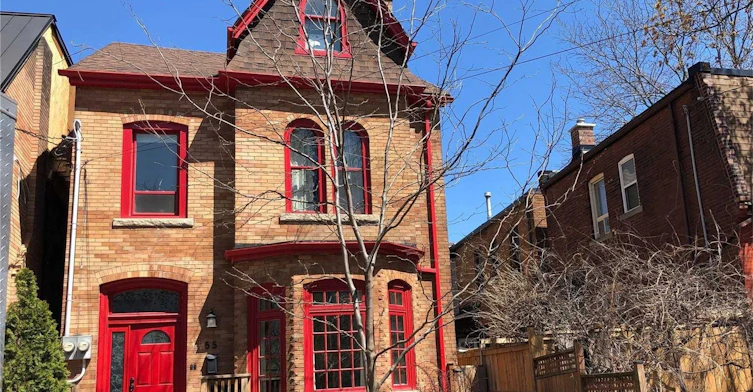Main-55 West Lodge Avenue, Toronto, ON, M6K 2T6