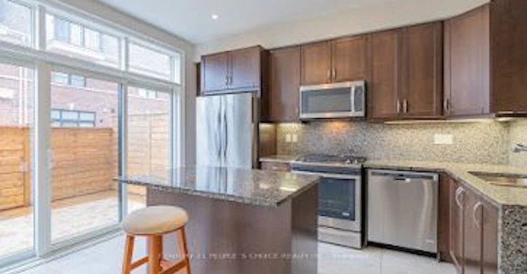 2037 Queensborough Gate, Mississauga, ON, L5M 0Y1 - 14