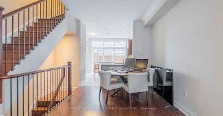 2037 Queensborough Gate, Mississauga, ON, L5M 0Y1 - 7