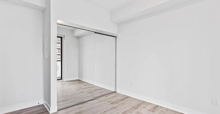 1003-430 Square One Drive, Mississauga, ON, L5B 0L6 - 11