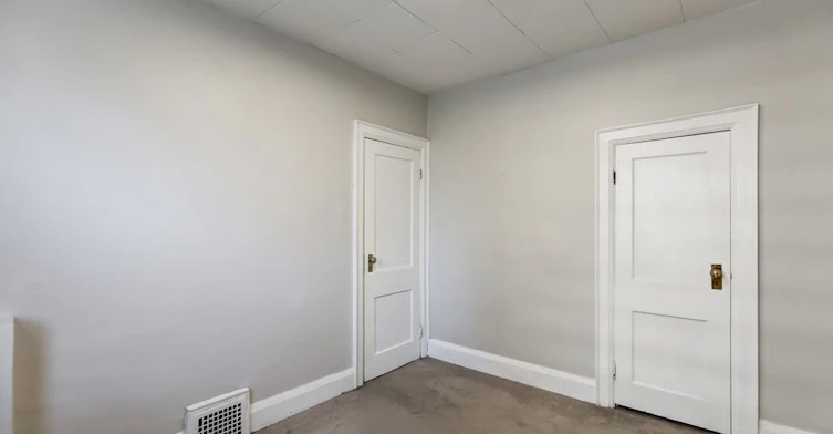 26 Grandville Avenue, Toronto, ON, M6N 4T9 - 21