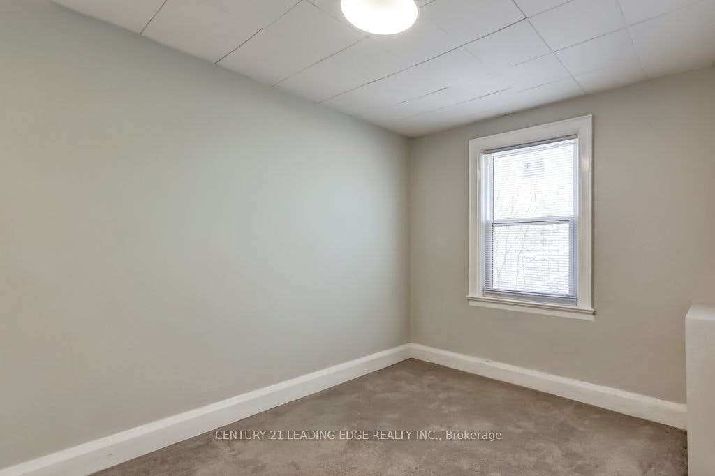 26 Grandville Avenue, Toronto, ON, M6N 4T9 - 20