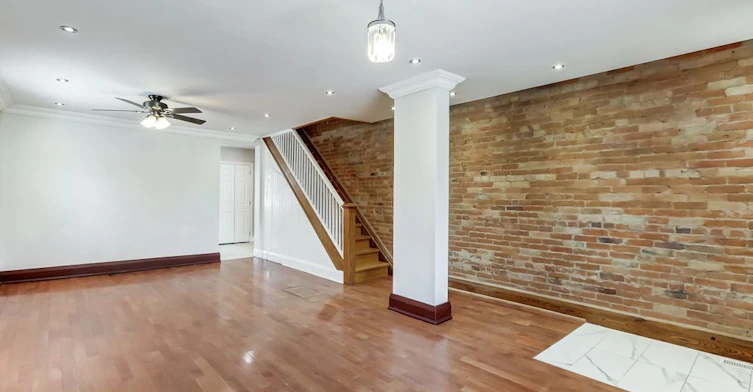 26 Grandville Avenue, Toronto, ON, M6N 4T9 - 6