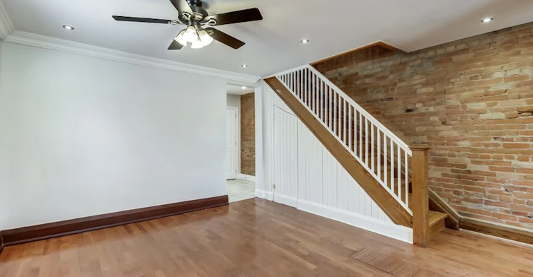 26 Grandville Avenue, Toronto, ON, M6N 4T9 - 9