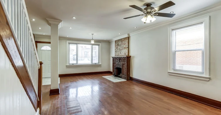 26 Grandville Avenue, Toronto, ON, M6N 4T9 - 11